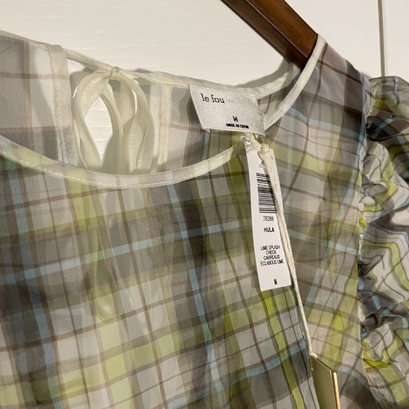 NWT- Aritzia Sheer Puff-Sleeved Blouse - Picture 8 of 8